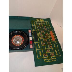 Vintage 1941 E.S. Lowe  Bakelite Club Roulette Game Complete